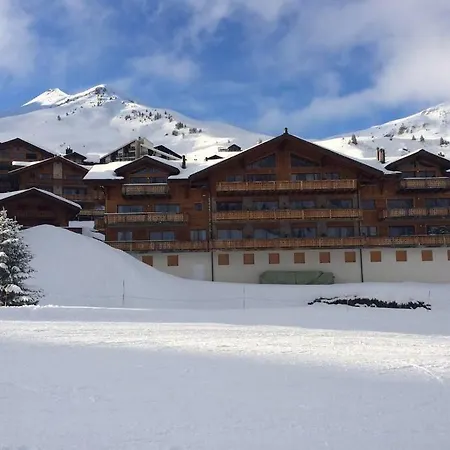 Family Friendly Appt On The Slopes * Les Crosets